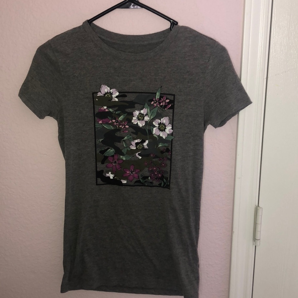 Basic tee